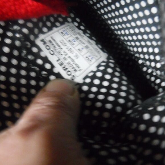 womens Red Sorel Winter Boots Womens Size 9 1/2 - Picture 6 of 9